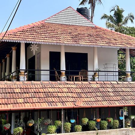 Marari Beach Cleetus Homestay Mararikulam Zewnętrze zdjęcie